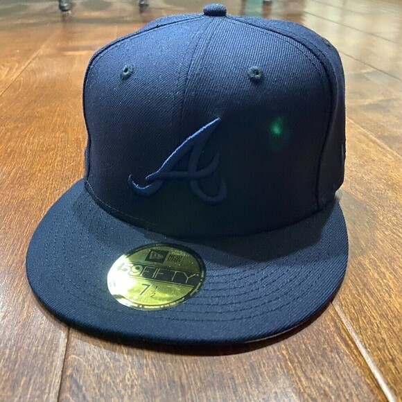 Hat Club Exclusive New Era 59FIFTY Manolo Atlanta Braves Pink UV 7 1/2 PTCPP - Picture 1 of 6